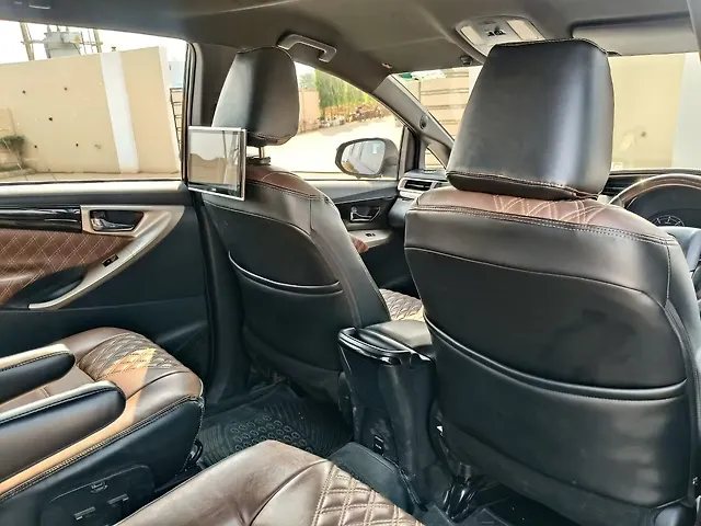 Used Toyota Innova Crysta [2016-2020] 2.7 GX AT 8 STR [2016-2020] in Bhubaneswar