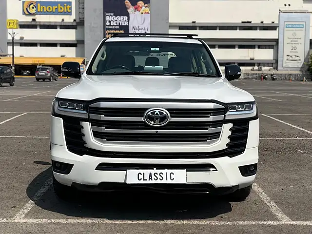 Used 2018 Toyota Land Cruiser in Mumbai