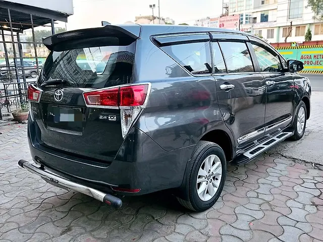 Used Toyota Innova Crysta [2016-2020] 2.4 VX 7 STR [2016-2020] in Agra