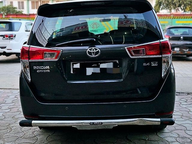 Used Toyota Innova Crysta [2016-2020] 2.4 VX 7 STR [2016-2020] in Agra