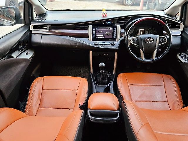 Used Toyota Innova Crysta [2016-2020] 2.4 VX 7 STR [2016-2020] in Agra