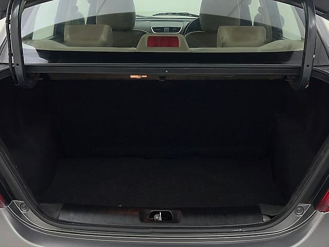 Used Maruti Suzuki Swift DZire [2011-2015] VXI in Delhi