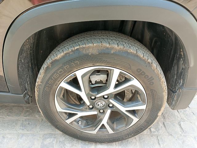 Used Toyota Urban Cruiser Hyryder V Hybrid [2022-2023] in Delhi