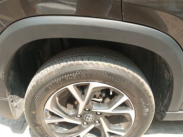 Used Toyota Urban Cruiser Hyryder V Hybrid [2022-2023] in Delhi