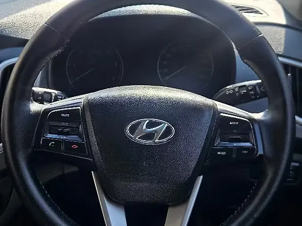 Used Hyundai Creta [2017-2018] SX Plus 1.6 CRDI Dual Tone in Chandigarh