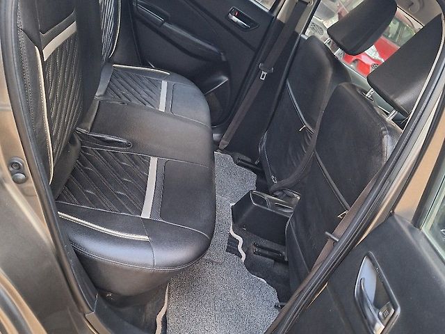 Used Maruti Suzuki Swift [2014-2018] VXi ABS in Lucknow