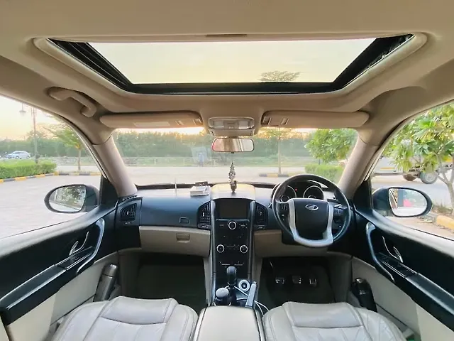 Used Mahindra XUV500 [2015-2018] W10 in Chandigarh