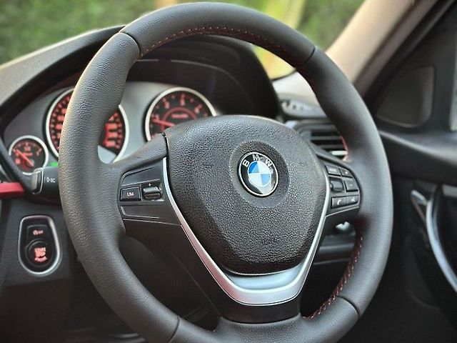 Used BMW 3 Series [2016-2019] 320d Sport Line [2016-2018] in Surat