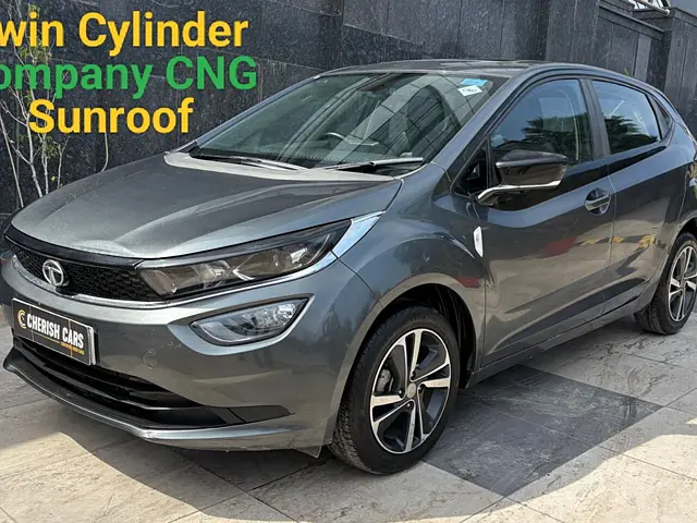 Used 2023 Tata Altroz in Delhi