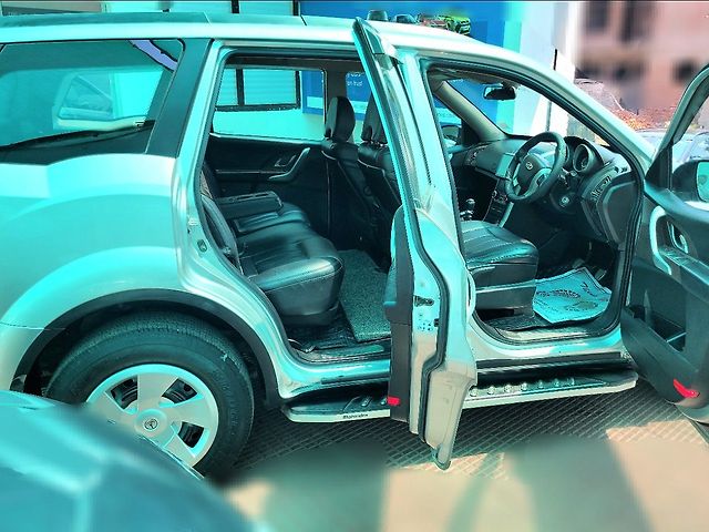 Used Mahindra XUV500 [2011-2015] W6 in Panchkula