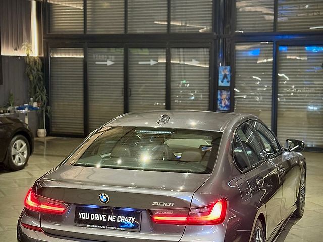 Used BMW 3 Series 330i M Sport Dark in Delhi