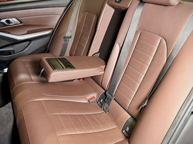 Used BMW 3 Series 330i M Sport Dark in Delhi