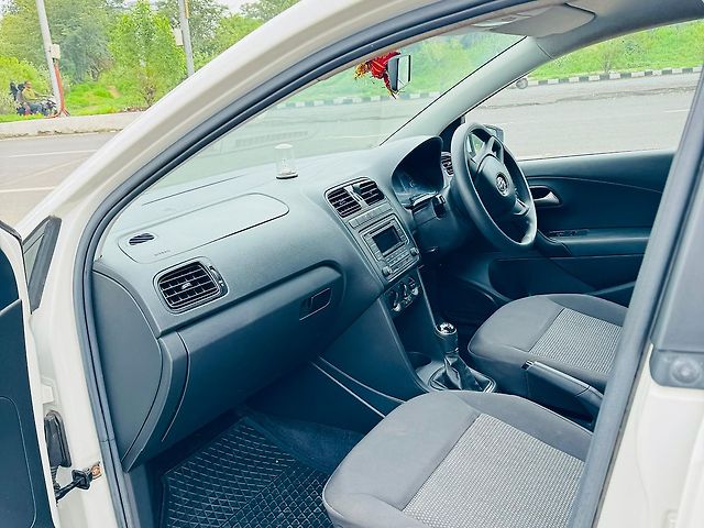 Used Volkswagen Polo Comfortline Plus 1.0L MPI in Vadodara