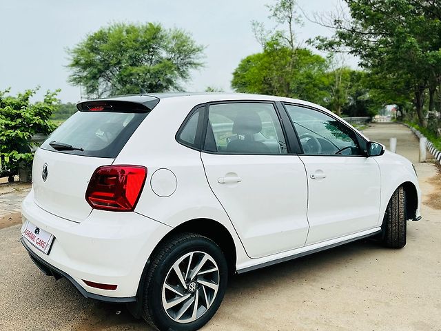 Used Volkswagen Polo Comfortline Plus 1.0L MPI in Vadodara