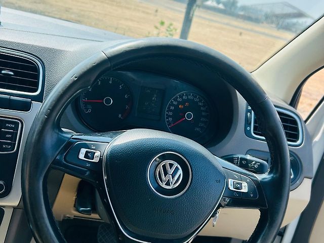 Used Volkswagen Vento Highline 1.2 (P) AT in Vadodara