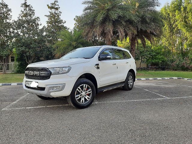 Used Ford Endeavour [2016-2019] Titanium 3.2 4x4 AT in Mohali