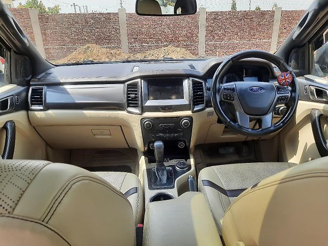 Used Ford Endeavour [2016-2019] Titanium 3.2 4x4 AT in Mohali