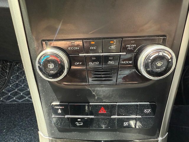 Used Mahindra XUV500 W7 AT [2018-2020] in Delhi
