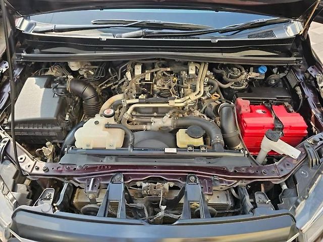 Used Toyota Innova Crysta [2020-2023] GX 2.4 AT 8 STR in Mumbai