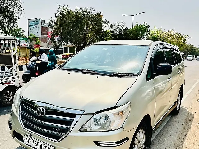 Used Toyota Innova [2012-2013] 2.5 G 7 STR BS-IV in Lucknow