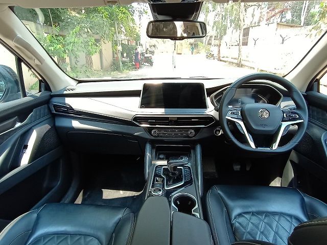 Used MG Gloster Blackstorm 6 STR 2.0 Twin Turbo 4WD in Bangalore