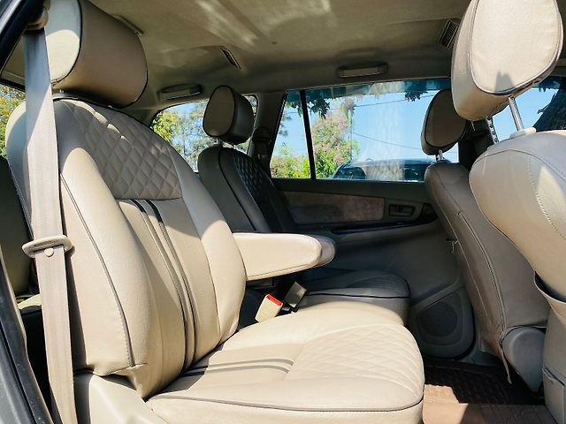 Used Toyota Innova [2012-2013] 2.5 G 7 STR BS-III in Chandigarh