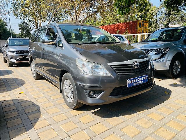 Used Toyota Innova [2012-2013] 2.5 G 7 STR BS-III in Chandigarh