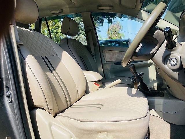 Used Toyota Innova [2012-2013] 2.5 G 7 STR BS-III in Chandigarh
