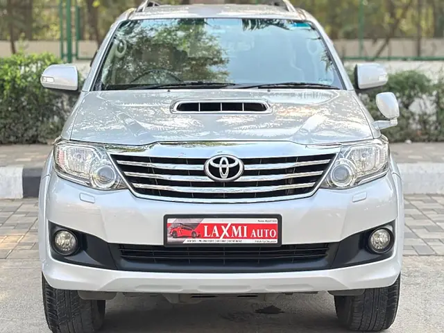 Used 2013 Toyota Fortuner in Thane