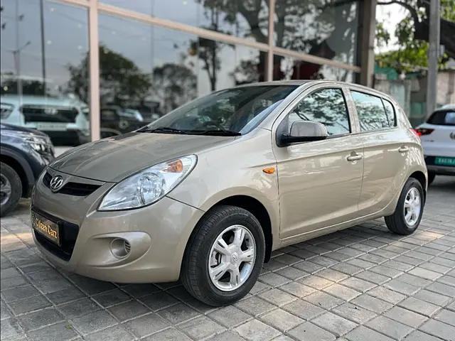 Used 2010 Hyundai i20 in Bangalore