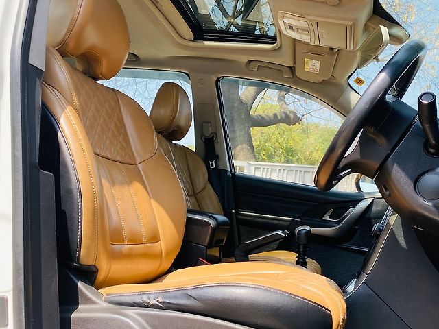 Used Mahindra XUV500 [2015-2018] W10 in Chandigarh