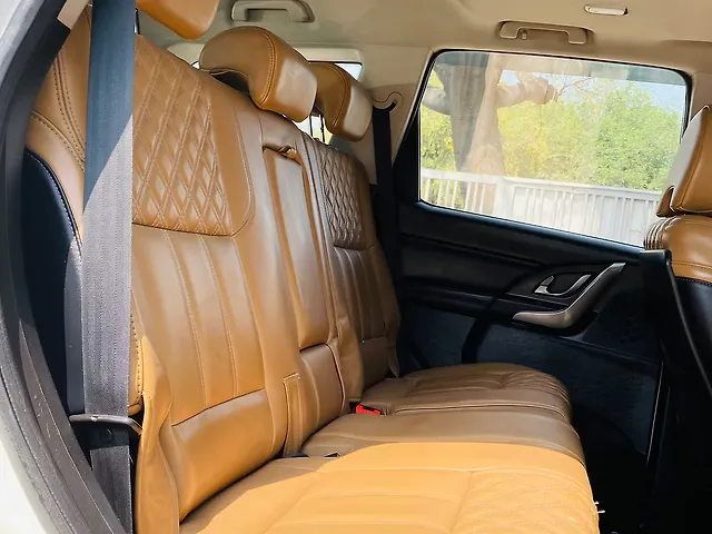 Used Mahindra XUV500 [2015-2018] W10 in Chandigarh