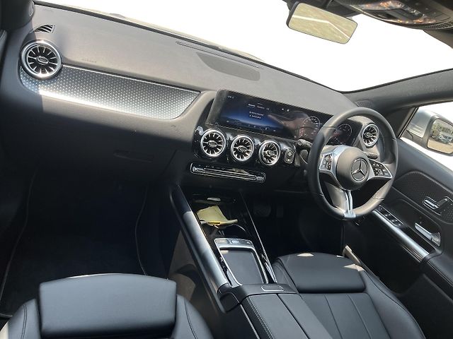 Used Mercedes-Benz GLA [2021-2024] 220d AMG Line 4MATIC [2021-2023] in Bangalore