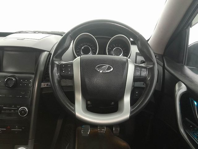 Used Mahindra XUV500 [2015-2018] W10 in Indore