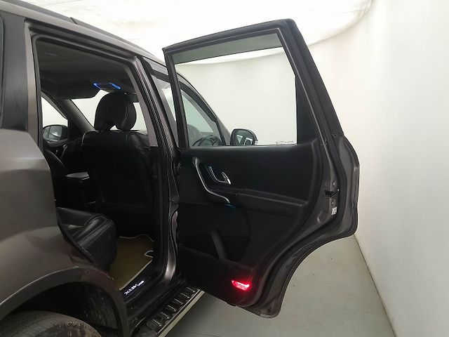 Used Mahindra XUV500 [2015-2018] W10 in Indore
