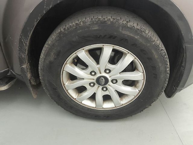 Used Mahindra XUV500 [2015-2018] W10 in Indore