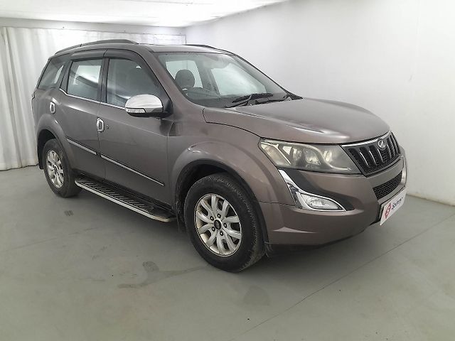 Used Mahindra XUV500 [2015-2018] W10 in Indore