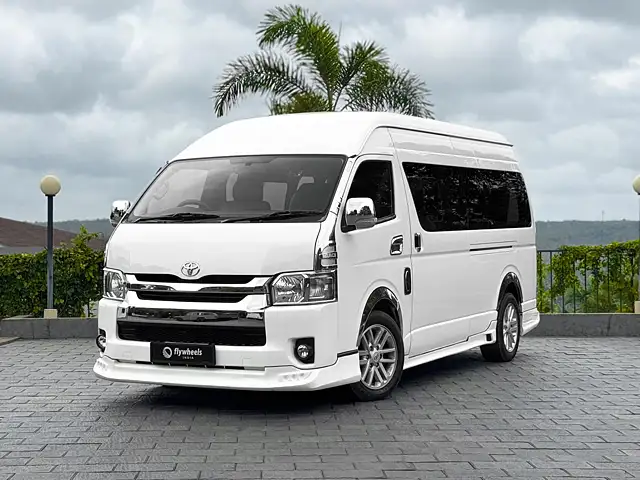 Used 2015 Toyota Commuter in Malappuram