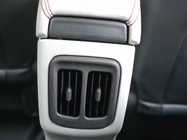 Used Jeep Compass [2017-2021] Limited (O) 1.4 Petrol AT [2017-2020] in Bangalore