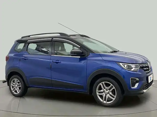 Used 2022 Renault Triber in Delhi