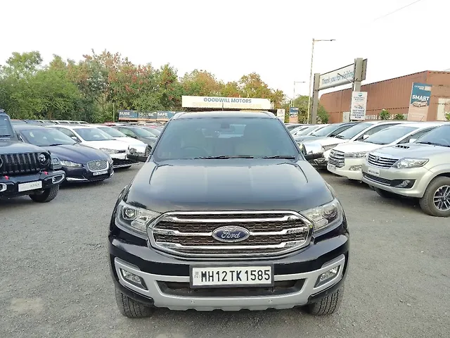 Used 2021 Ford Endeavour in Pune