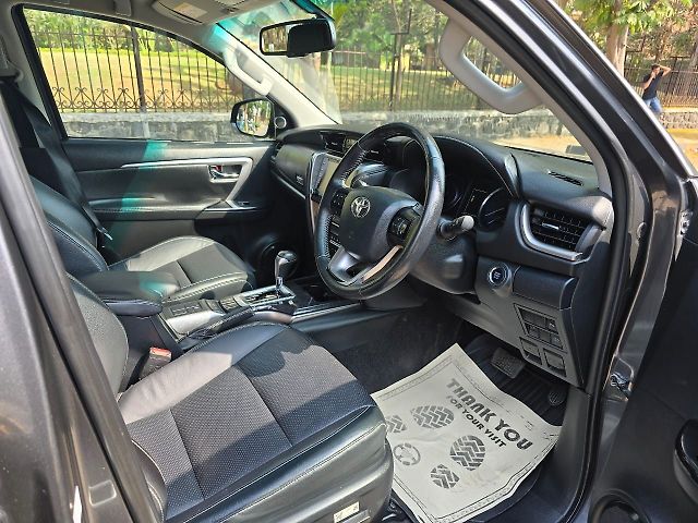 Used Toyota Fortuner 4X2 AT 2.8 Diesel in Mumbai