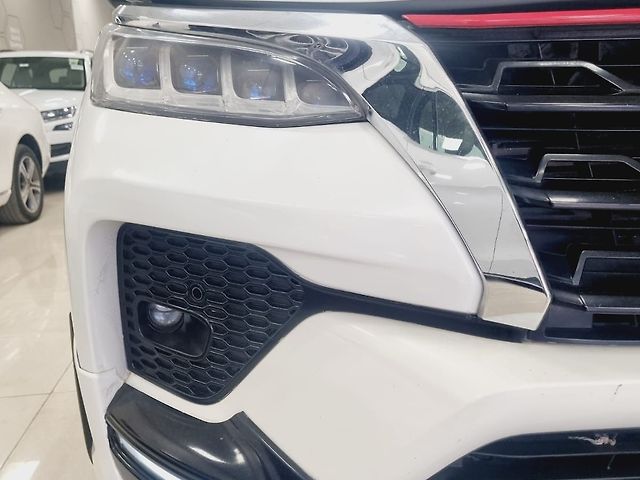 Used Toyota Fortuner [2016-2021] 2.8 4x2 AT [2016-2020] in Mumbai