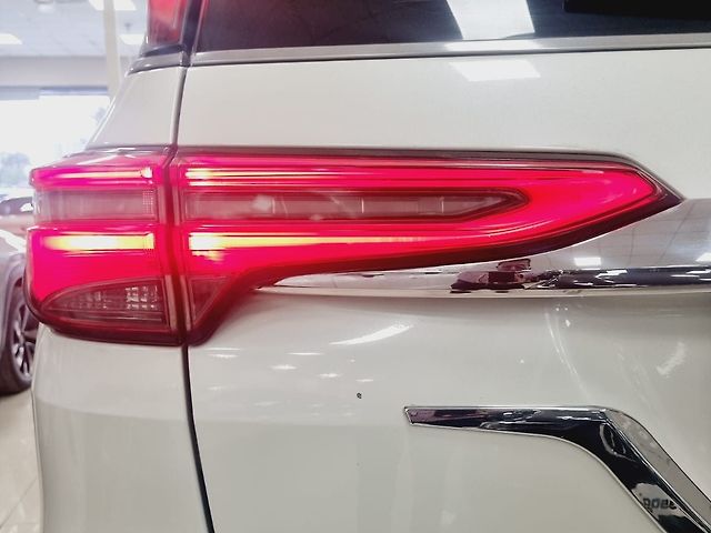 Used Toyota Fortuner [2016-2021] 2.8 4x2 AT [2016-2020] in Mumbai