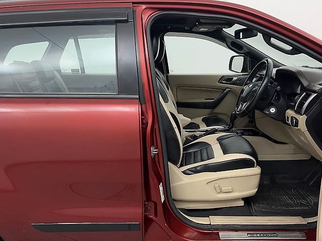 Used Ford Endeavour [2016-2019] Titanium 3.2 4x4 AT in Delhi