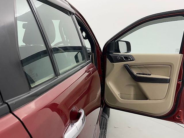 Used Ford Endeavour [2016-2019] Titanium 3.2 4x4 AT in Delhi