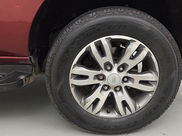 Used Ford Endeavour [2016-2019] Titanium 3.2 4x4 AT in Delhi