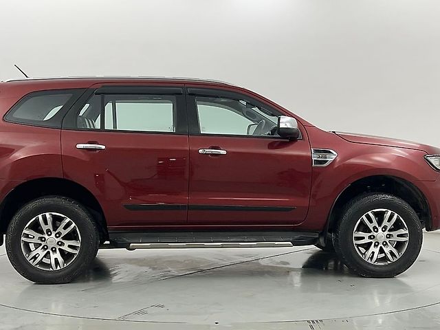 Used Ford Endeavour [2016-2019] Titanium 3.2 4x4 AT in Delhi