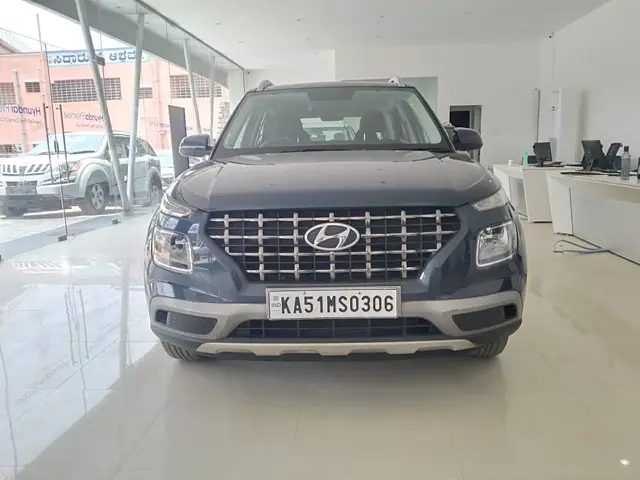 Used 2022 Hyundai Venue in Bangalore