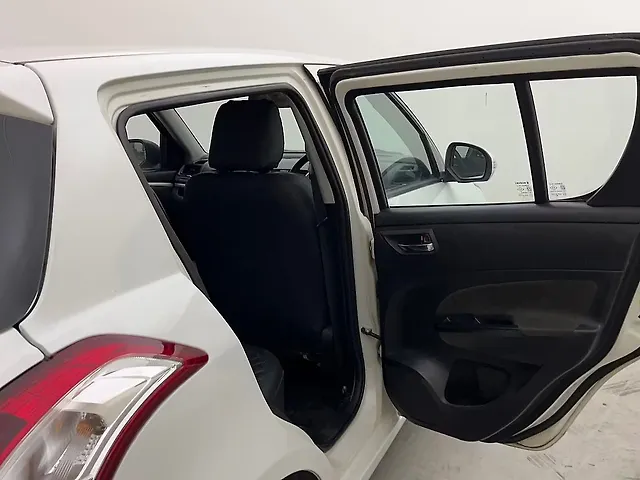 Used Maruti Suzuki Swift [2011-2014] ZXi in Hyderabad